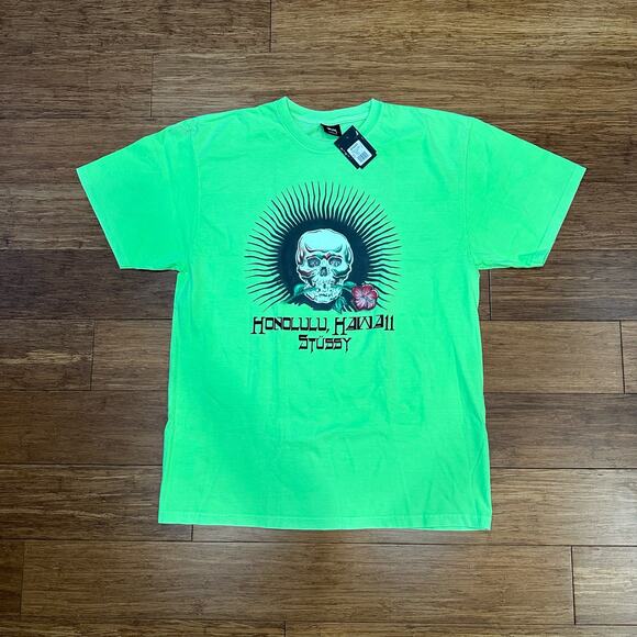 NEW Stussy Honolulu Skull Hawaii Lime Green Tee - Size Large - Picture 1 of 9